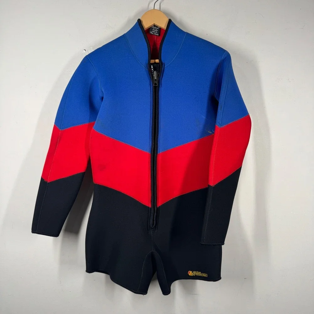 Fathom Seaflex Vintage Shorty Wetsuit Blue Red Black Colorblock Size ML